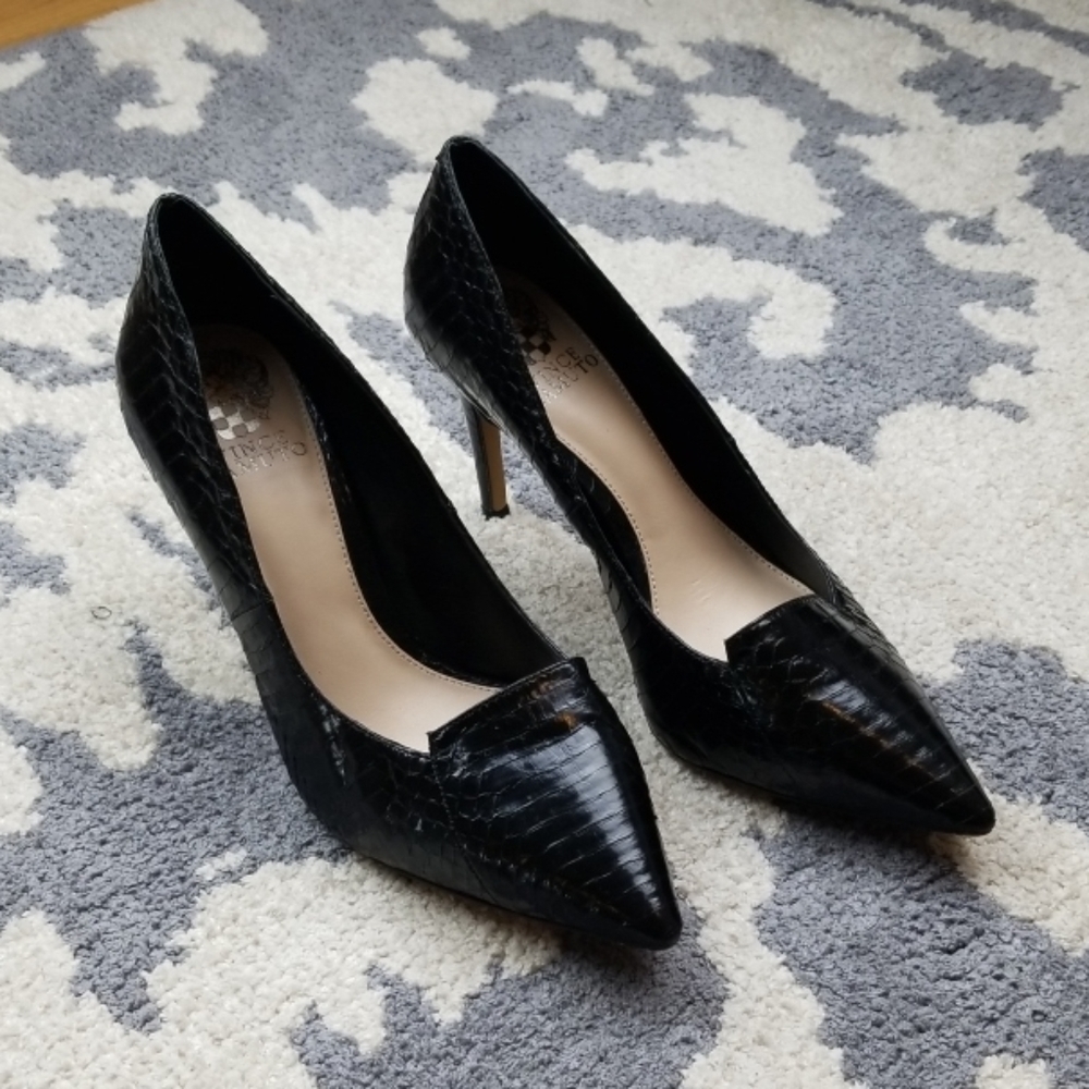 Vince Camuto Heels